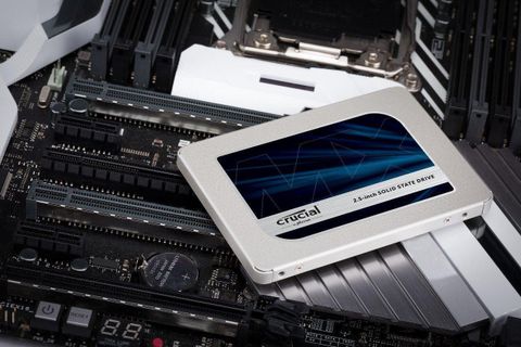 Crucial CT 250 GB Laptop, Desktop Silver SATA Internal Solid State ...