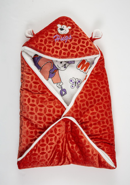 NAMAN Self Design Crib Hooded Baby Blanket for AC Room