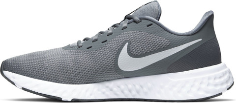 nike revolution 5 grey mens