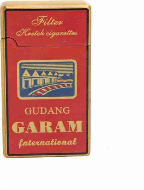 how to use a roller for cigarettes Rolling by Hand or With a Joint Roller Machine- Which is Best?