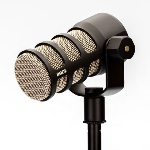 Rode Podmic Dynamic Unidirectional Podcasting Microphone (Black) - Rode ...