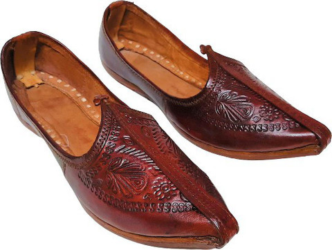 QADUMI Jutis For Men Buy QADUMI Jutis For Men Online at Best