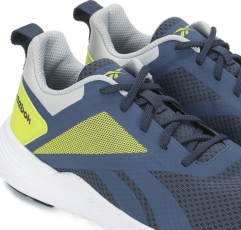 REEBOK MAINLAND Running Shoes For Men Buy REEBOK MAINLAND