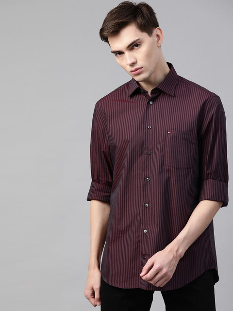 TOMMY HILFIGER Men Printed Casual Maroon Shirt Buy TOMMY
