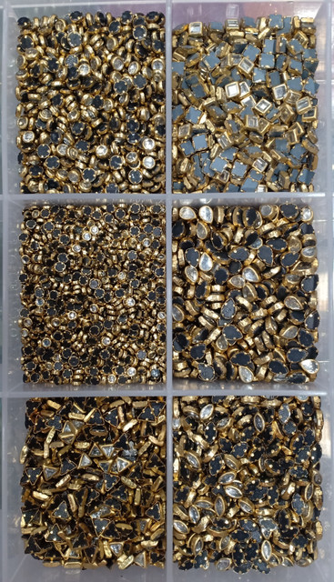 Unikart Kundan Stones Craft Kit - 1600 Pcs Golden & Silver Stones In 16 Shapes With Storage Box & Glue