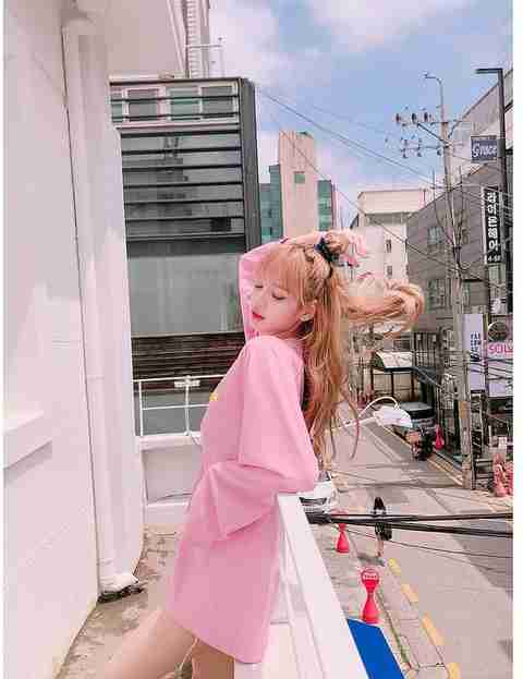 Lisa Lisa Blackpink Blonde Pink Coat City Matte Finish Poster