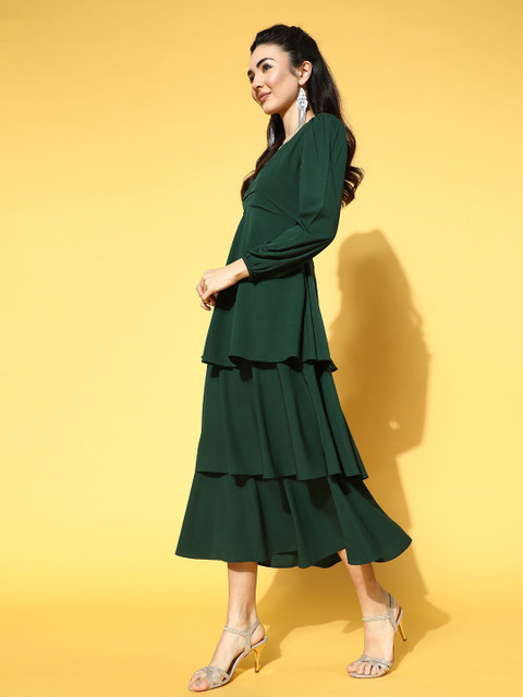 berrylush green dress Sleeve Dress With Bare Shoulders Berrylush Women Solid Green Off-Shoulder Neck Flared Sleeve Pleated Ma