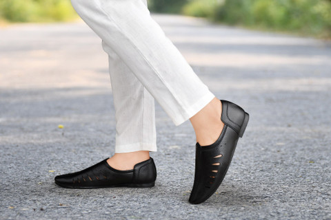 HONEY Casual nagra shoes for men Jutis For Men