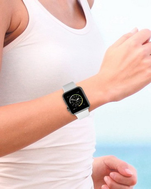 HRYFiNE HD Full Touch Bluetooth Calling with 30 Sports Mode, SpO2  Fitness Tracker Smartwatch
