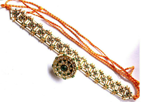 NIKYANKA rajputi jewellery golden green kundan mathapatti shishful