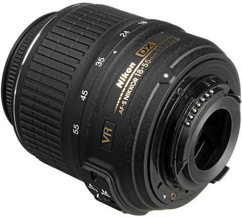 NIKON AF-P DX Nikkor 18 - 55 mm f/3.5-5.6G VR (3.0x) Standard Zoom
