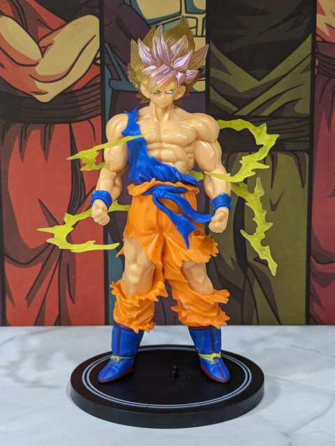 Goku Sueter Dragon Ball Z Raregets DBZ Goku Super Saiyan-18 Cm