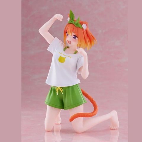 DECOR SPIRIT Yotsuba Nakano Sitting Action Figure | Cat Girl