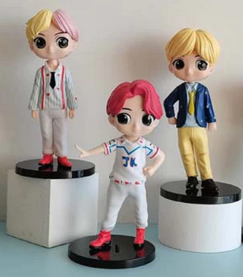 RVM Toys Set of 7 15cm Kpop BTS Tiny Tans Action Figure Set Cake