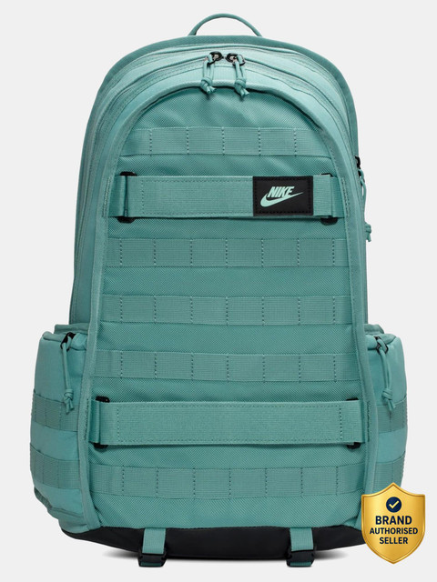 nike blue backpack flipkart Buy 3 Compartment Hayward Futura 2.0 White (BA5217-481) at HOT ! Flipkart Nike Hayward