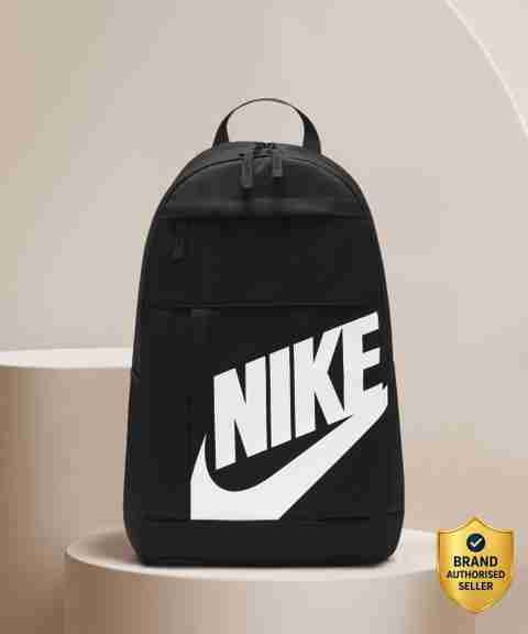 nike backpacks amazon india Mini Backpack Padded back panel and adjustable shoulder straps add comfort Amazon.com | Nike Black Medium