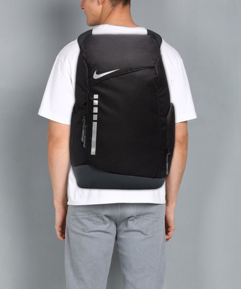 [ナイキ] バスケット フープス E PRO バックパック 楽天市場】最大10％OFFクーポン 【1/9〜1/16】 ナイキ フープス