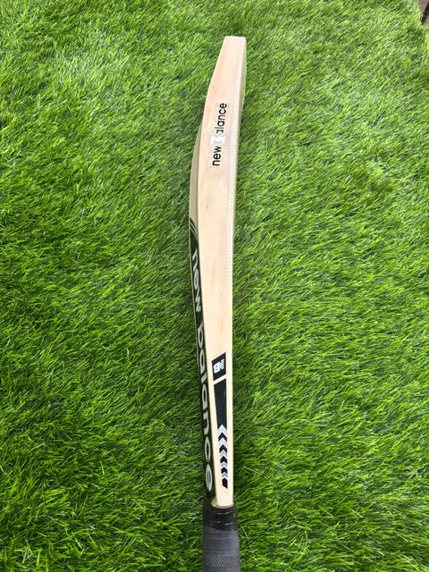 WCB VAULT NB English Willow Cricket Bat (1 kg, 15+ Yrs) - Image 8