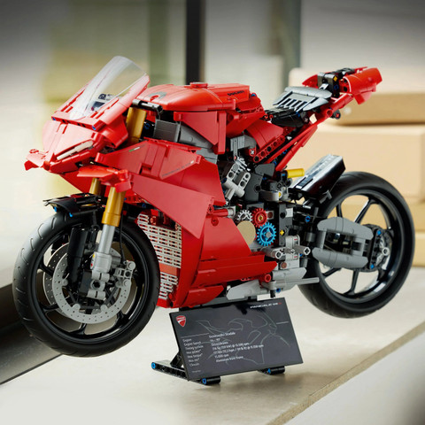 Lego Technic Ducati Panigale V4 R 42107 LEGO Technic Ducati
