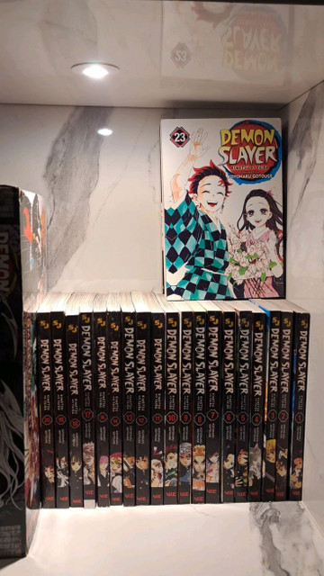 Demon Slayer set: Buy Demon Slayer set by Koyoharu Gotouge at Low