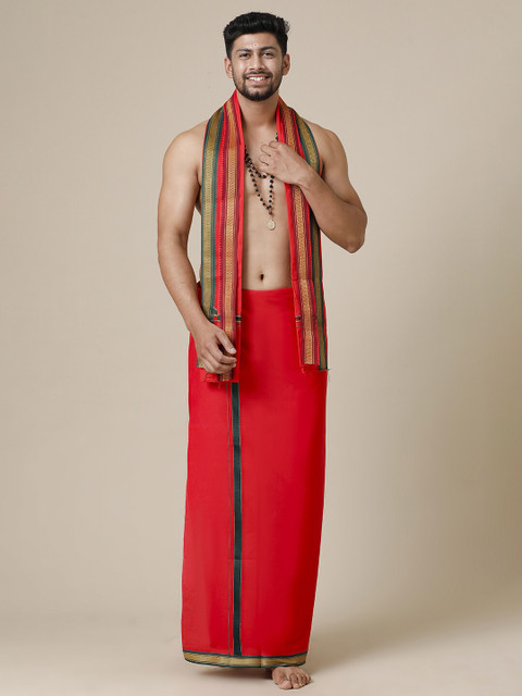 Ramraj Cotton Single Layer Red with Mayilkhan Border Devotional