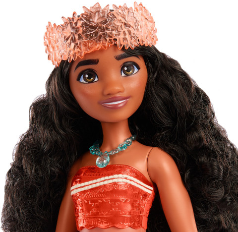 DISNEY PRINCESS Moana Posable Fashion Doll with Sparkling Clothing
