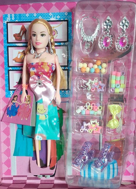 Flipkart Barbie Doll Hand Folding Chalsi BARBIE DOLL JEWELLERY SET