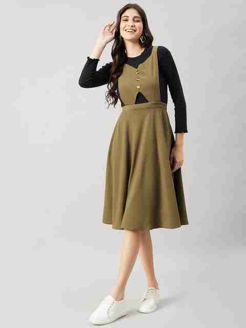 green and brown dress Little ties at the shoulders provide a comfortable Old Navy Women's Ruffle-Collar Boho