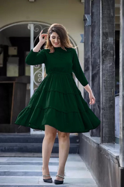 slim fit dress slacks DARK GREEN FITTED DRESS WITH DRAPED SLEEVES – Tas Design main image 0