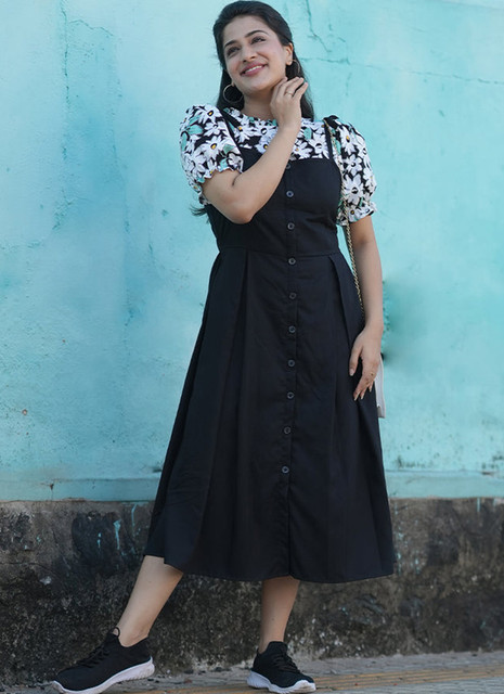 VastraaMall Women Two Piece Dress Black Midi/Calf Length Dress - Buy  VastraaMall Women Two Piece Dress Black Midi/Calf Length Dress Online at  Best Prices in India