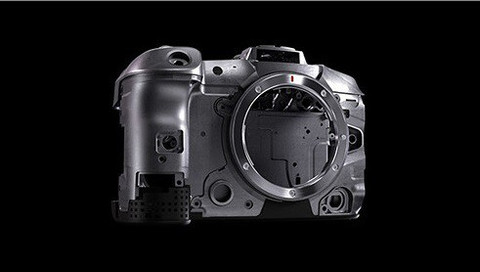 Canon EOS R5 Mirrorless Camera Body With SanDisk 512GB CF Express