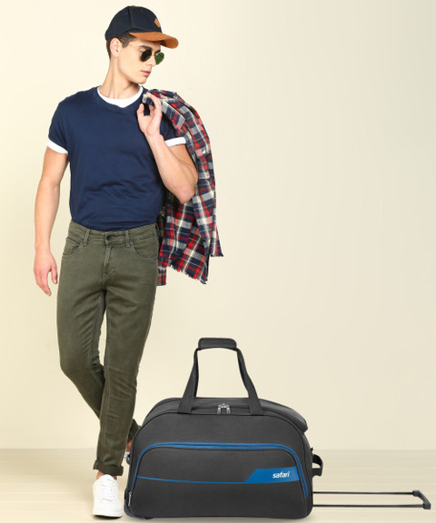 SAFARI LIRA 65 RDFL Duffel With Wheels (Strolley) BLACK Price in