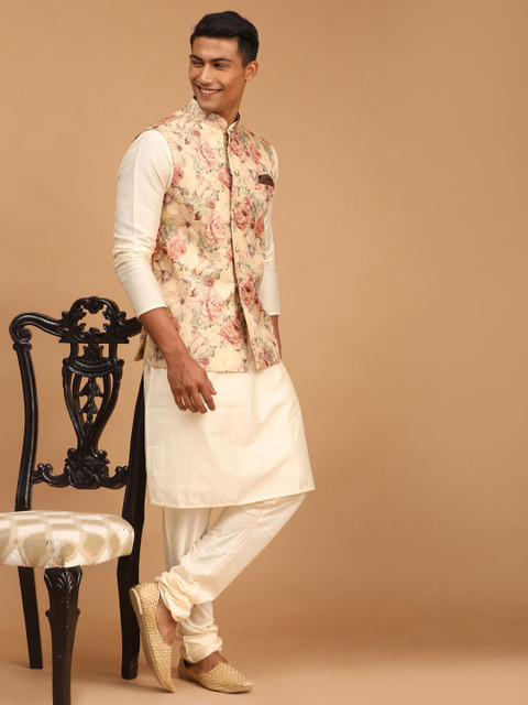 VASTRAMAY Men Kurta Pyjama Ethnic Jacket Set