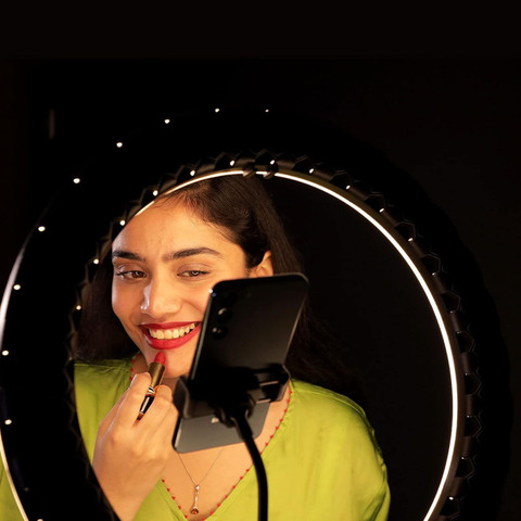 Kreo Halo 18 Inch Reels Light 18 Inch with Tripod, color modes