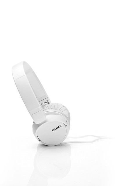 SONY ZX110A Wired without Mic Price in India Buy SONY ZX110A - Main Image