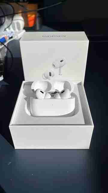 kp,enterprises AirPods Pro (2nd gen) with (USB-C) Bluetooth (White