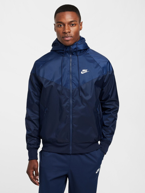 nike full sleeve jacket