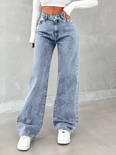 Dressberry Straight Fit Women Light Blue Jeans - Main Image