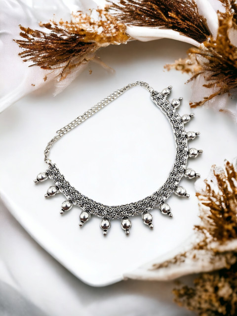 Sangria Brass Silver Silver Jewellery Set