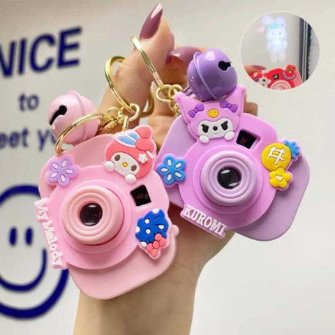 ZOQQI Hello Kitty Mini Camera Keychain with LED Cartoon Projection