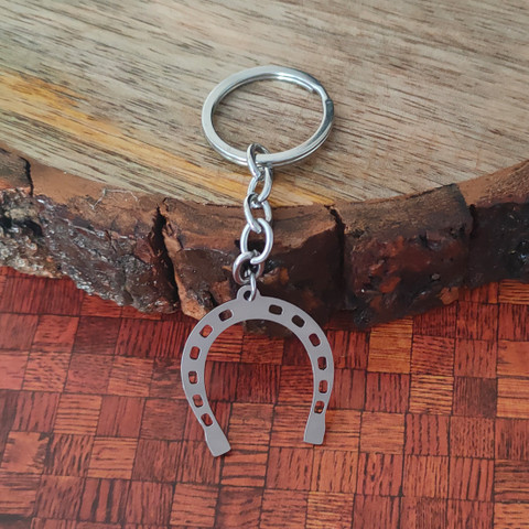 M Men Style Personalized Horseshoe Stainless Steel Keychain