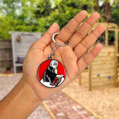 Daiyamondo Itachi Uchiha Rotating Keychain 360° Swivel for