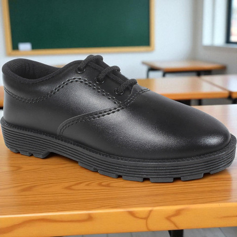 TRUMP Boys Lace School Shoes