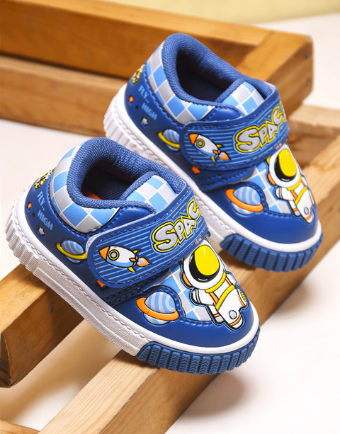 kats Boys Girls Strap Walking Shoes