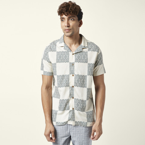 7 Alt by Pantaloons Men Geometric Print Casual Green Shirt