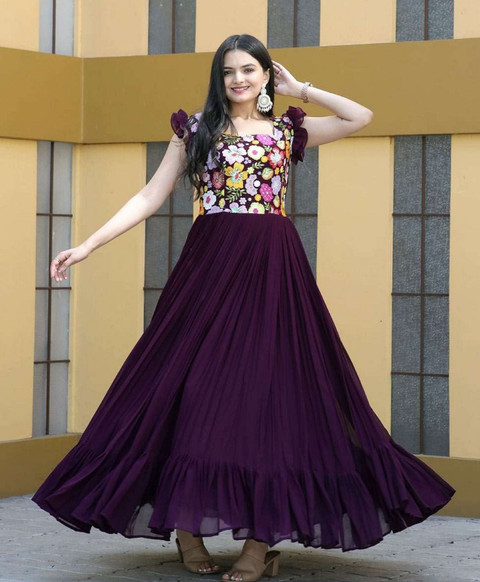 FOXDX Women Self Design, Embroidered Gown Kurta