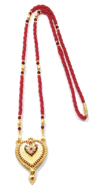 Ligament Maroon Golden Mala With Gold Plated Pendent Mangalsutra Chain For  Women Alloy, Silk Dori, Metal Mangalsutra