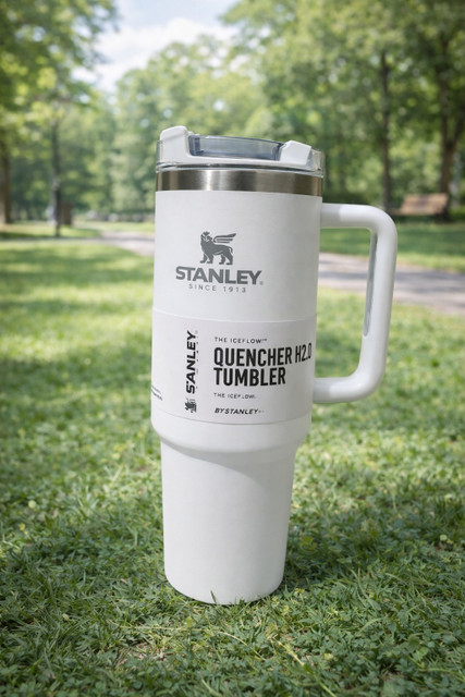 STAINLESS STEEL TUMBLER ホワイト Sロゴ入り Siply PGT White stainless steel tumbler Stainless Steel Tumbler