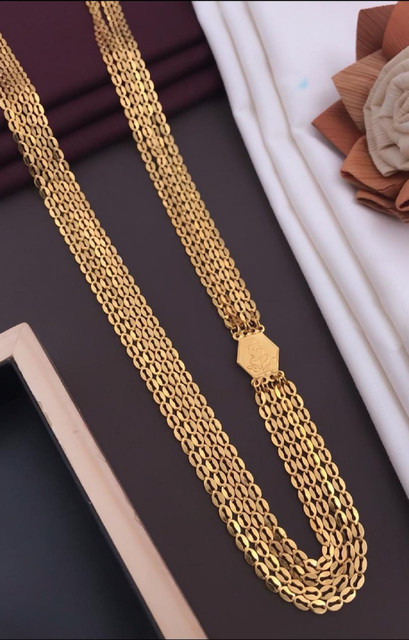 UMA LINE CHAPALA HAAR NECKLACE Gold-plated Plated Alloy Necklace