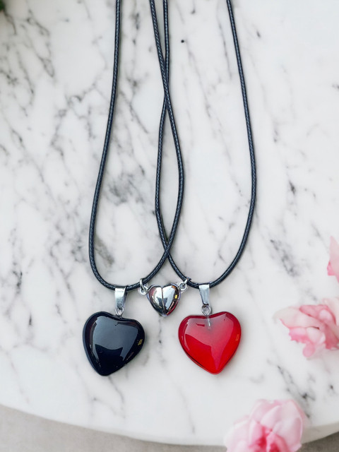 Murliwala 2Pcs Crystal Mutual Attraction Magnets Pendant Gemstone